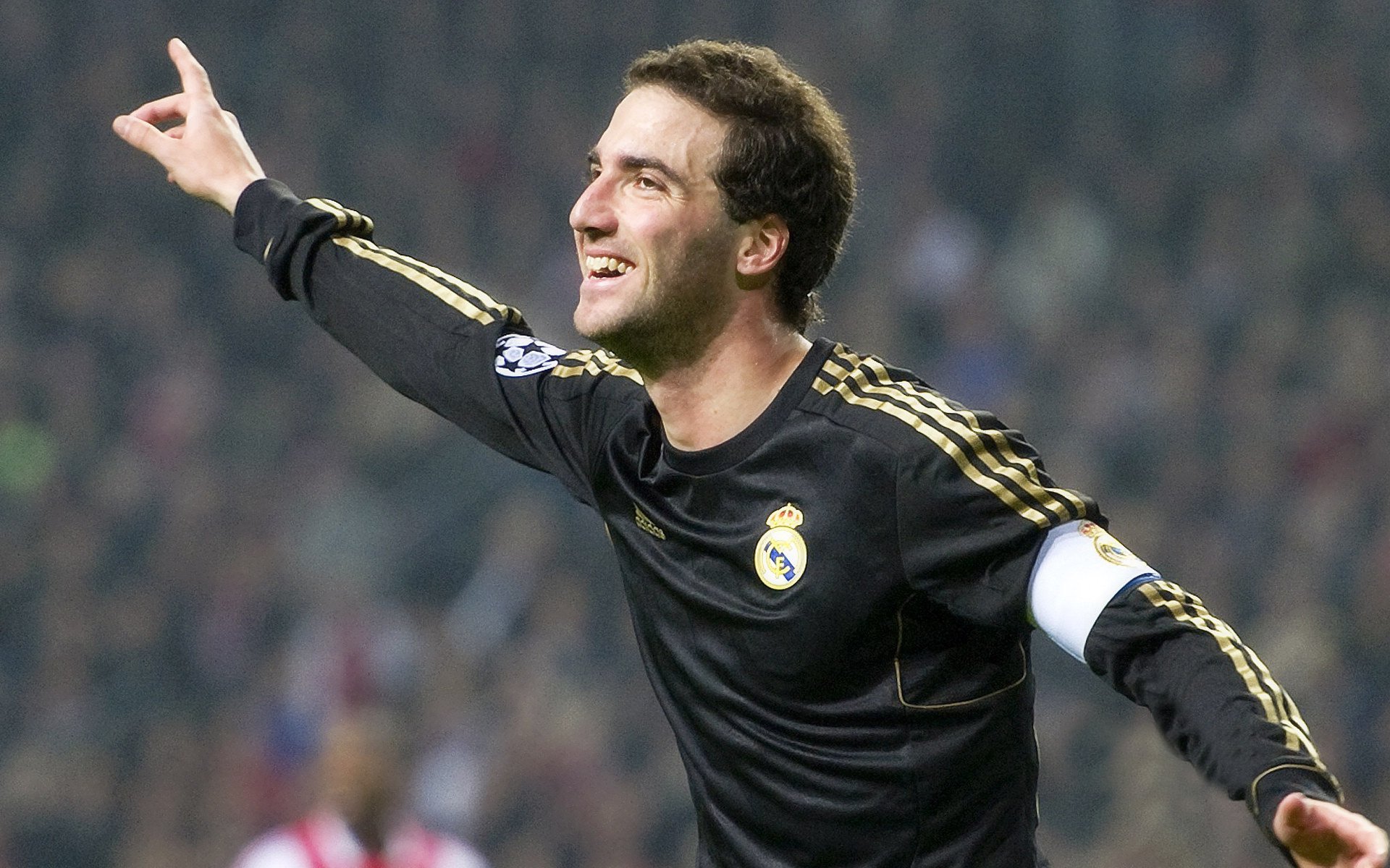 爱游戏在线登录入口-天幕体育节：在空中感受运动的魅力